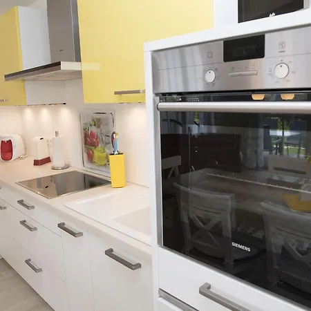 Ferienhaus Regenbogen F401 Mit Kamin, Terrasse, Garten * Ostseebad Binz